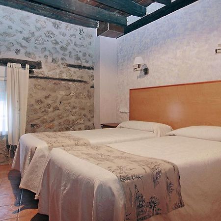 Hotel Rural Los Abuelos Монтемайор-де-Пилилья Экстерьер фото