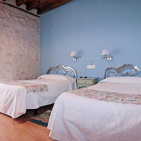Hotel Rural Los Abuelos Монтемайор-де-Пилилья Экстерьер фото
