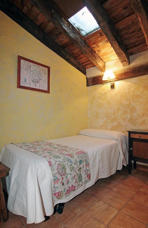 Hotel Rural Los Abuelos Монтемайор-де-Пилилья Экстерьер фото